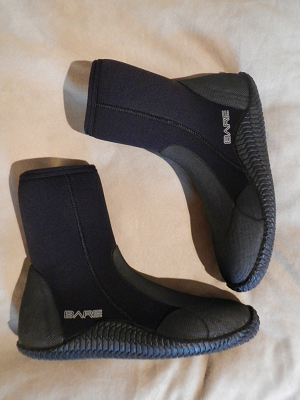 swimming gear for feet